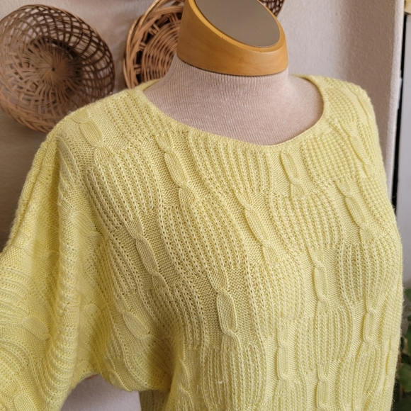Vintage Billie Jo Soft Yellow Blousy Sweater - Picture 3 of 6
